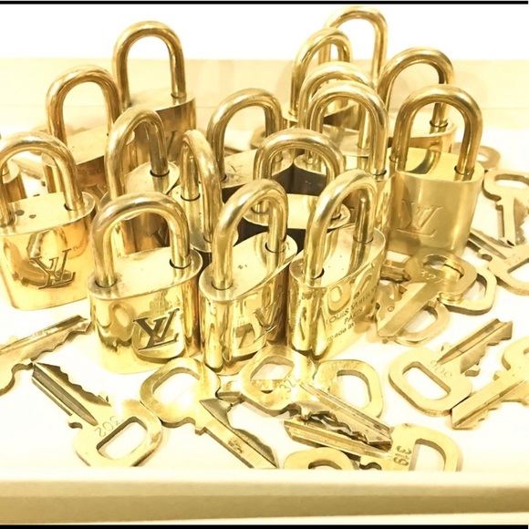 LOUIS VUITTON  ANY # PADLOCK & KEY - Picture 6 of 6